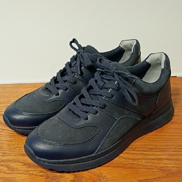 O by Everlane - Dark Blue - Picture 3 of 11